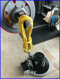 Pacific Sea Ray 20 floor scrubber polisher with pad driver