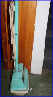 REGINA heavy duty DUAL BRUSH 1960's Floor polisher scrubber Great Condition