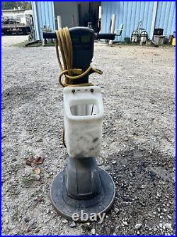 TENNANT 9007336 Floor Scrubber 20 120V 175 RPM works but parts only