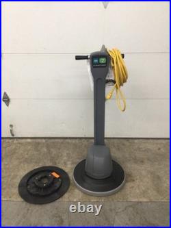 TENNANT 9007336 Floor Scrubber 20 in Machine Size 175 RPM TENNANT 9007336 Floor Scrubber 20 in Machine Size 175 RPM