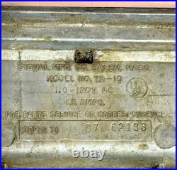 Vintage 1960's Pink SHETLAND Floor Polisher Scrubber Rug Cleaner With4 Pads NICE